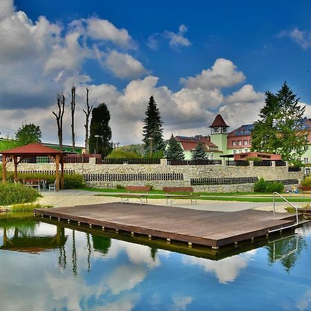 Hotel Forestyma Hodonin Ngoại thất bức ảnh