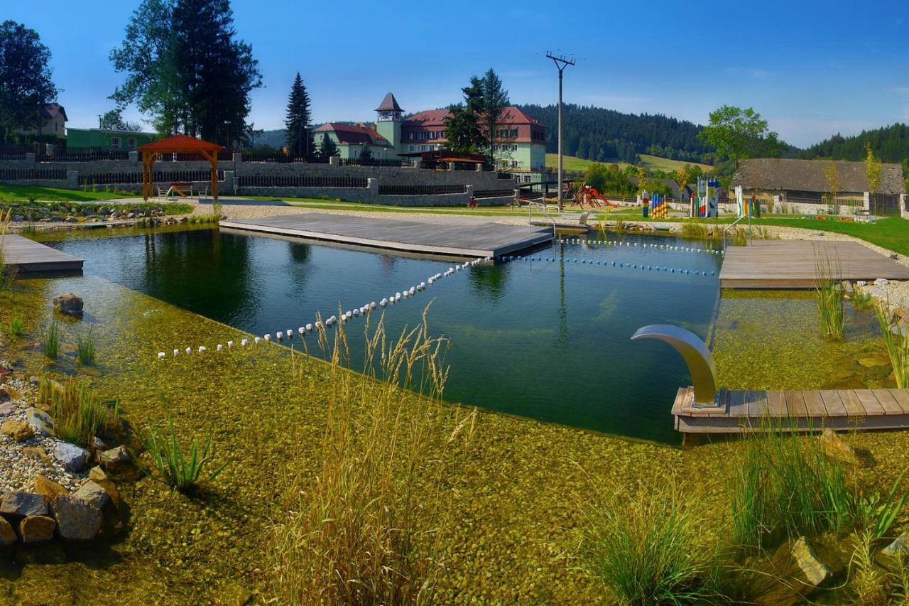 Hotel Forestyma Hodonin Ngoại thất bức ảnh